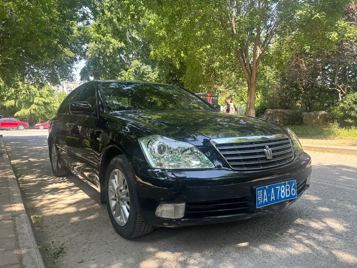 Toyota Crown 2007 2.5L Royal Navigation Edition фото 3
