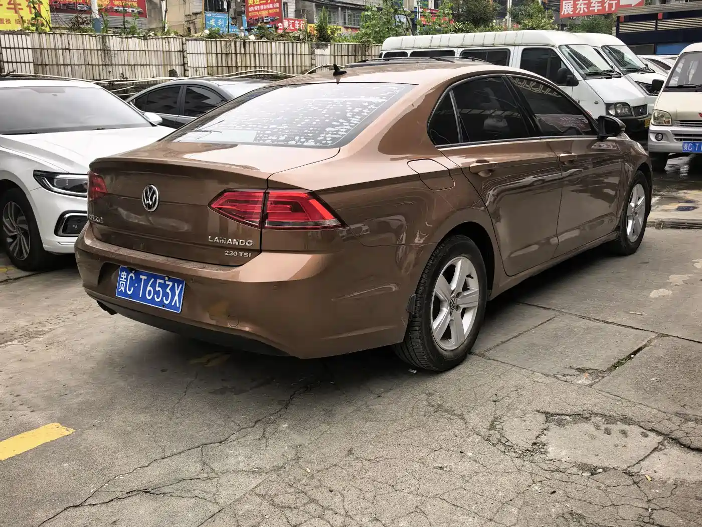Volkswagen Lamando 2017 230TSI DSG Trend Edition фото 4