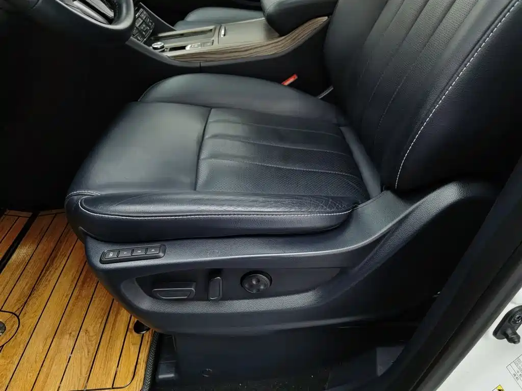 GAC Trumpchi Trumpchi M8 2020 Pilot 390T Ultimate Edition фото 20
