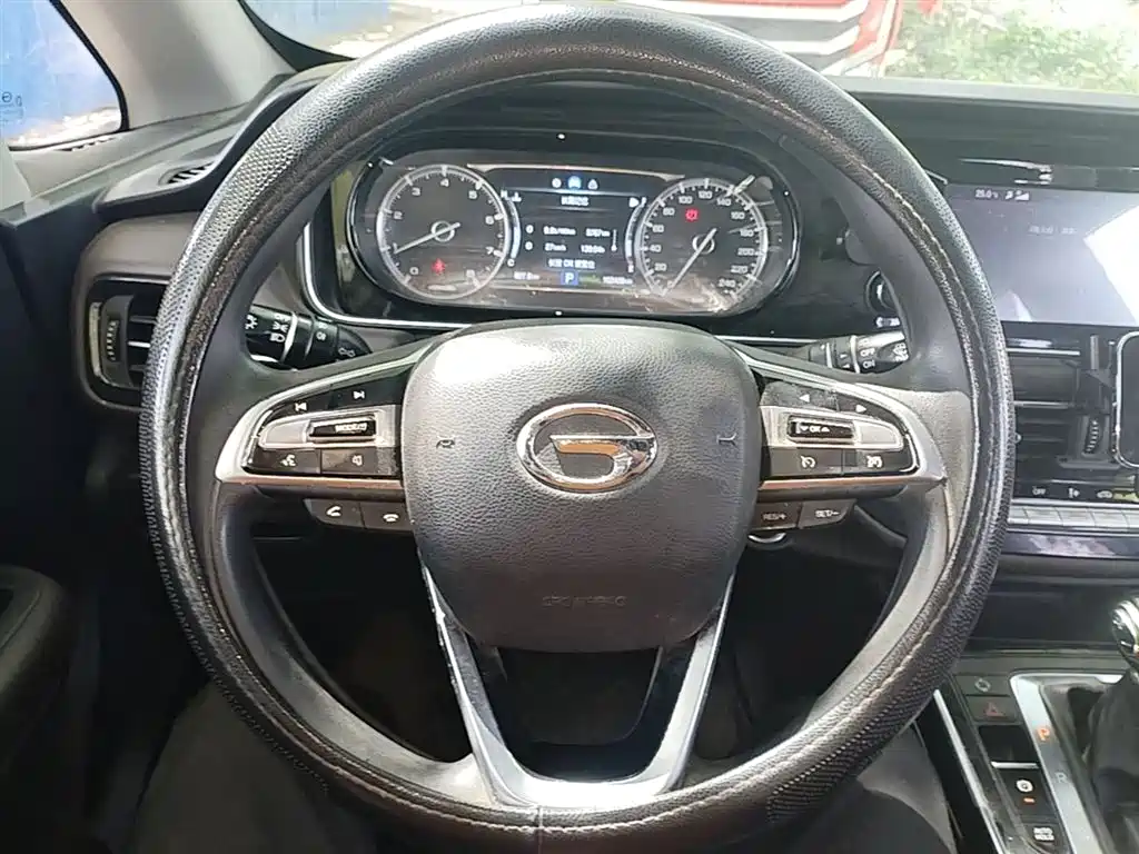 GAC Trumpchi Trumpchi M6 2019 270T Automatic Luxury (7-seater) China V фото 11