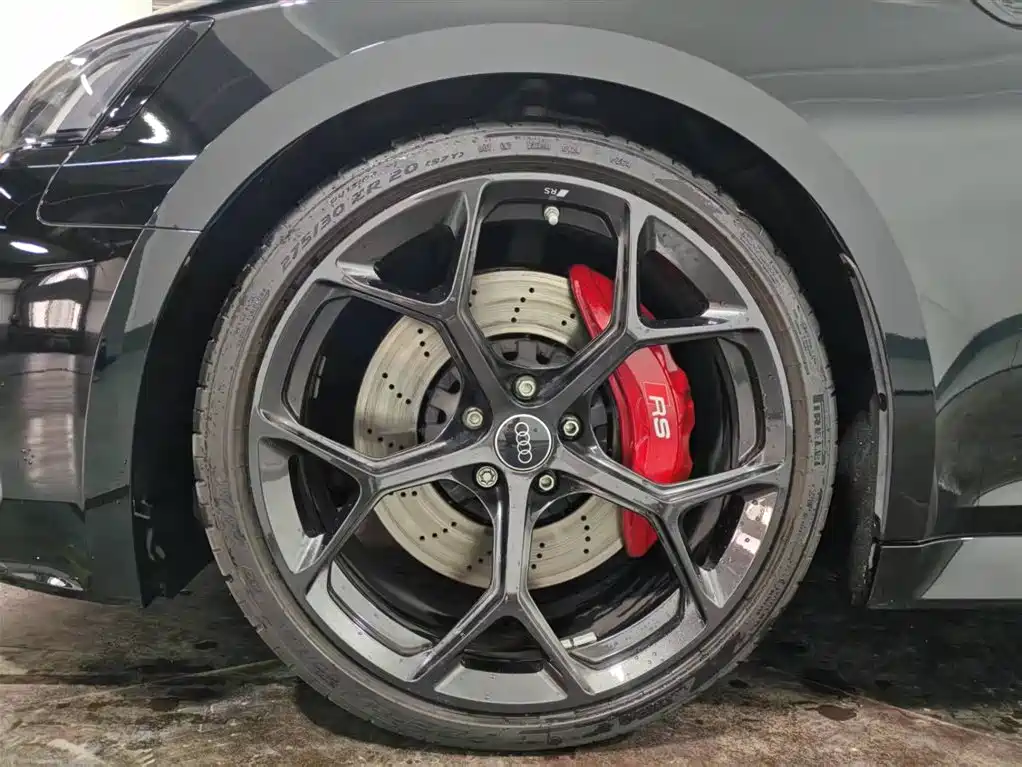 Audi RS 5 2024 RS 5 2.9T Sportback Ultimate Edition фото 15