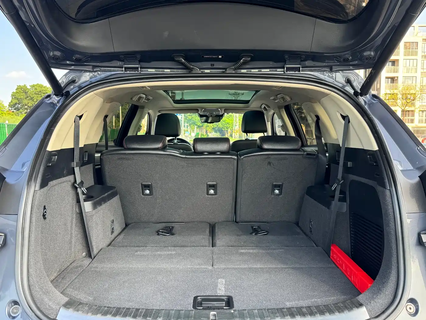 BYD Tang New Energy 2018 DM 2.0T AWD Smart Connection Enjoy Edition 7-Seater China V фото 21