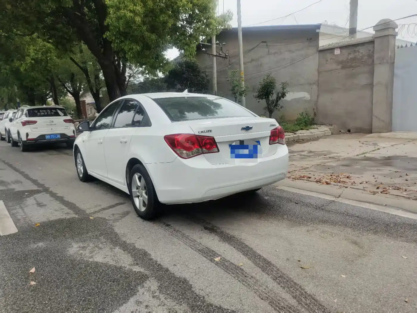 Chevrolet Cruze 2013 Model 1.8L SE AT фото 9