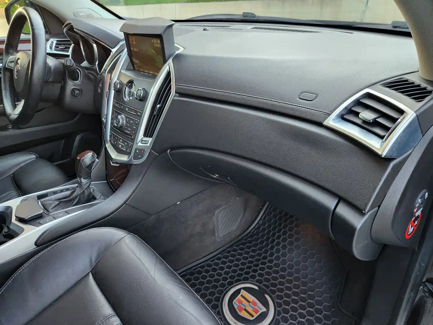 Cadillac SRX 2012 3.0L Luxury Model фото 19