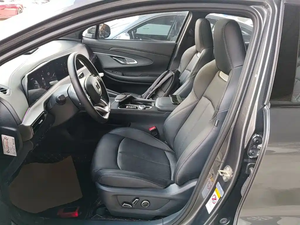 CHANGAN UNI-T