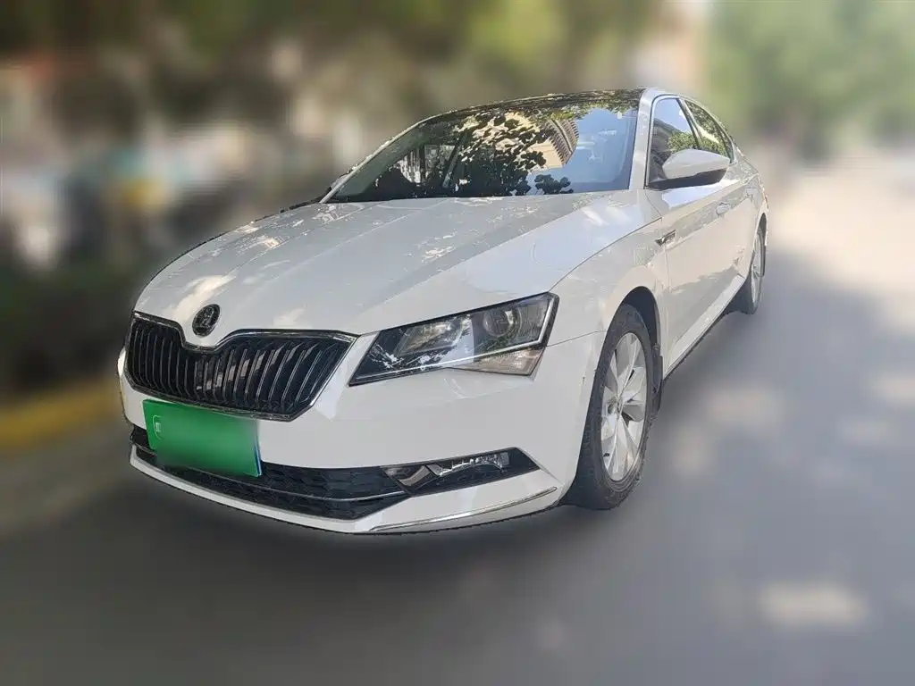 Škoda Superb 2018 TSI280 DSG Comfort (China V) фото 2