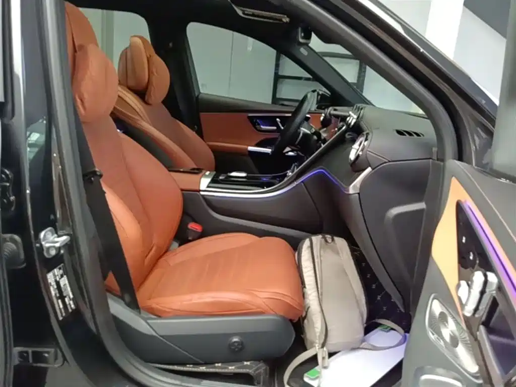 Mercedes-Benz GLC 2023 GLC 300 L 4MATIC Luxury 7-Seater фото 25