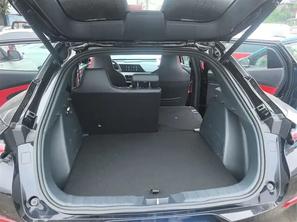 CHANGAN UNI-T