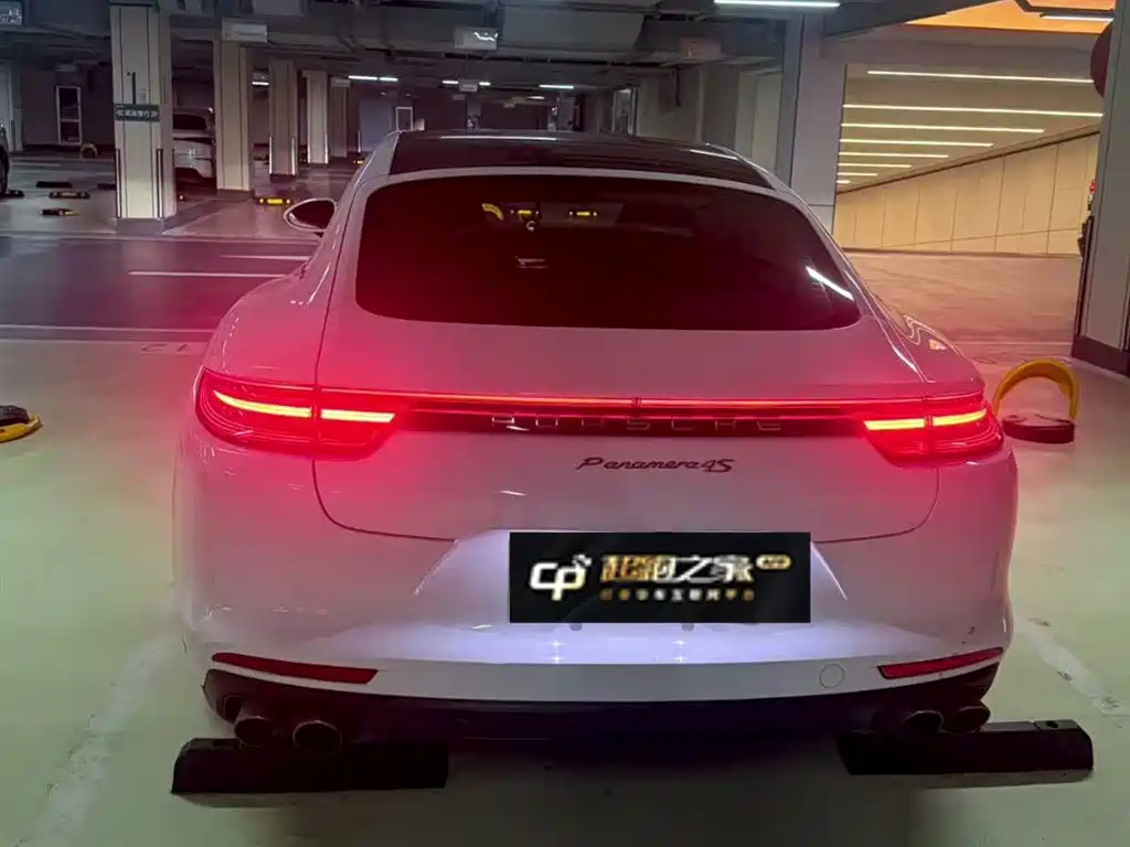Porsche Panamera 2019 Panamera Executive Long Wheelbase 2.9T фото 4