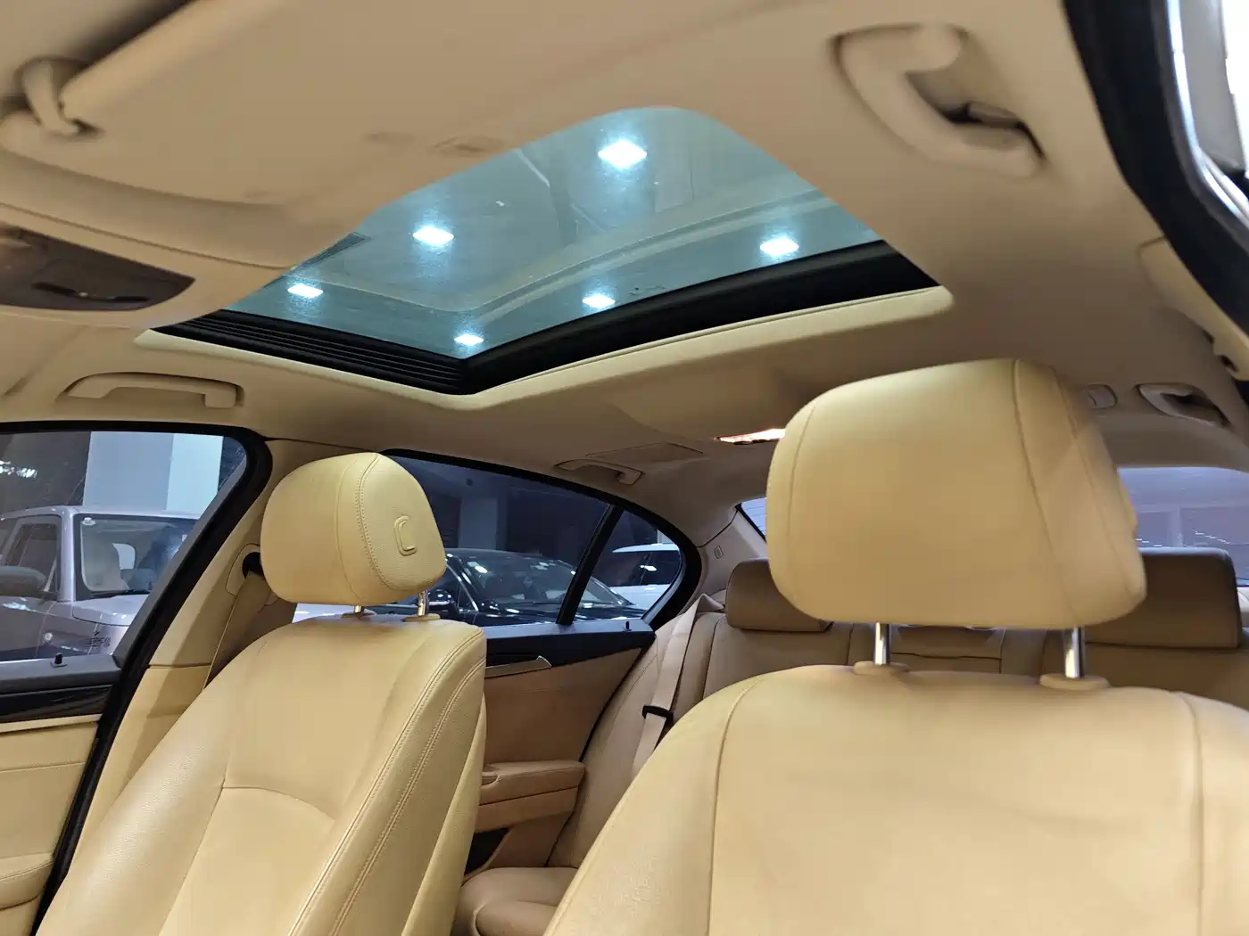BMW 5 Series 2014 520Li Elegance фото 13
