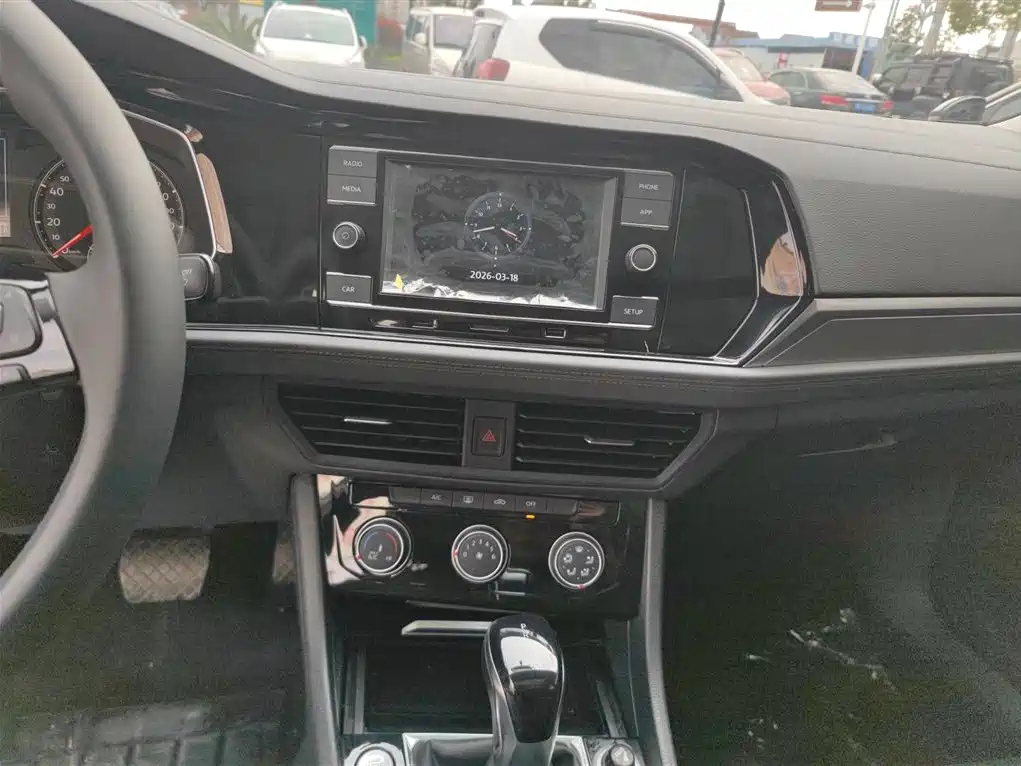 Volkswagen Sagitar 2019 200TSI DSG Comfort Edition China VI фото 13