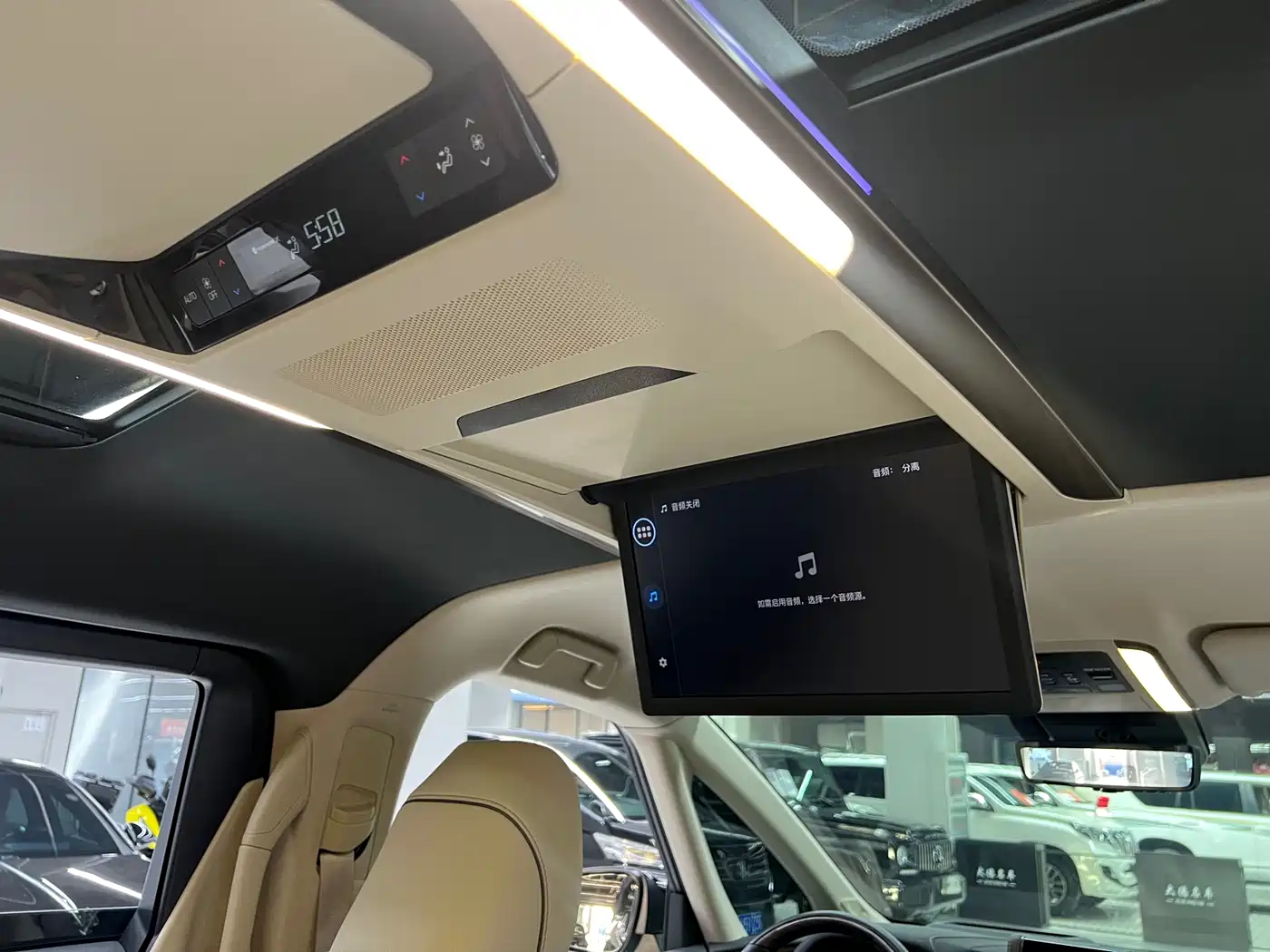 Toyota Alphard 2024 Hybrid 2.5L Ultimate Enjoyment Edition фото 16