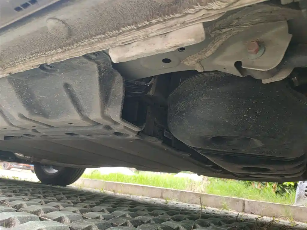 BYD Seal 05 DM-i 2025 DM-i Smart Drive Edition 115KM Honor фото 18