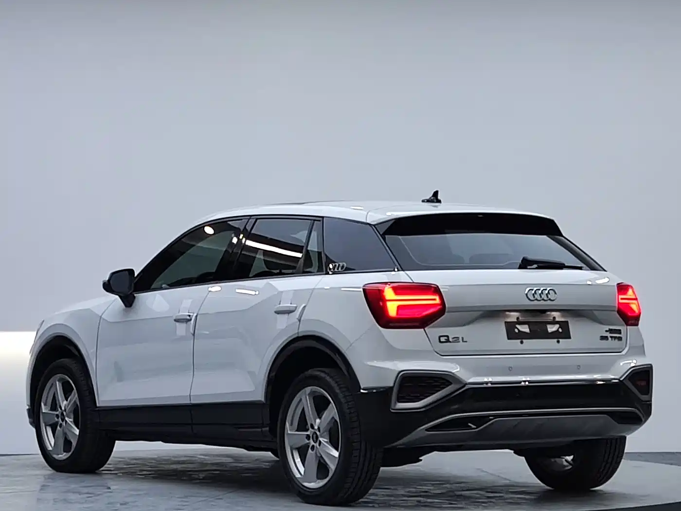 Audi Q2L 2022 35 TFSI Progressive Elegance фото 6