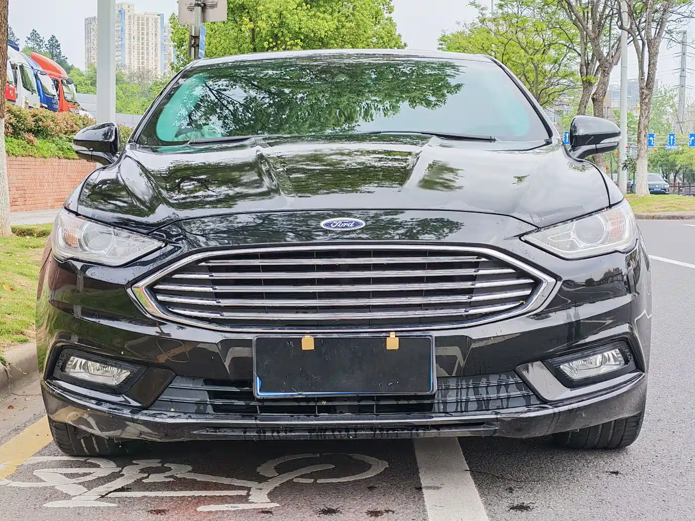 FORD MONDEO