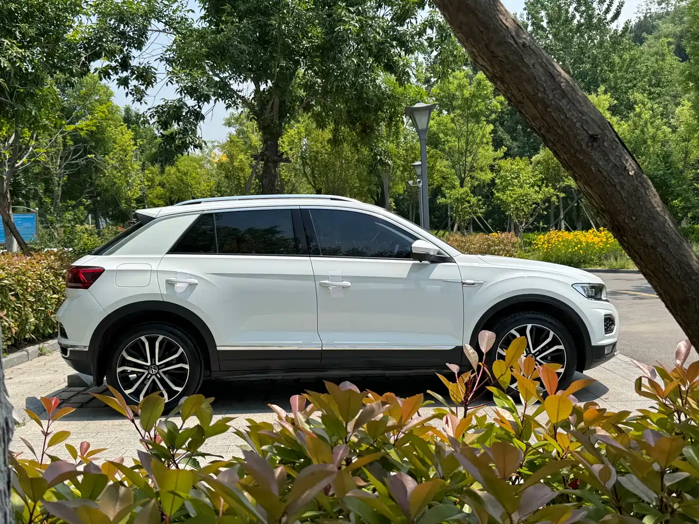 Volkswagen T-ROC 2021 280TSI DSG 2WD Comfort Smart Connect Edition фото 5