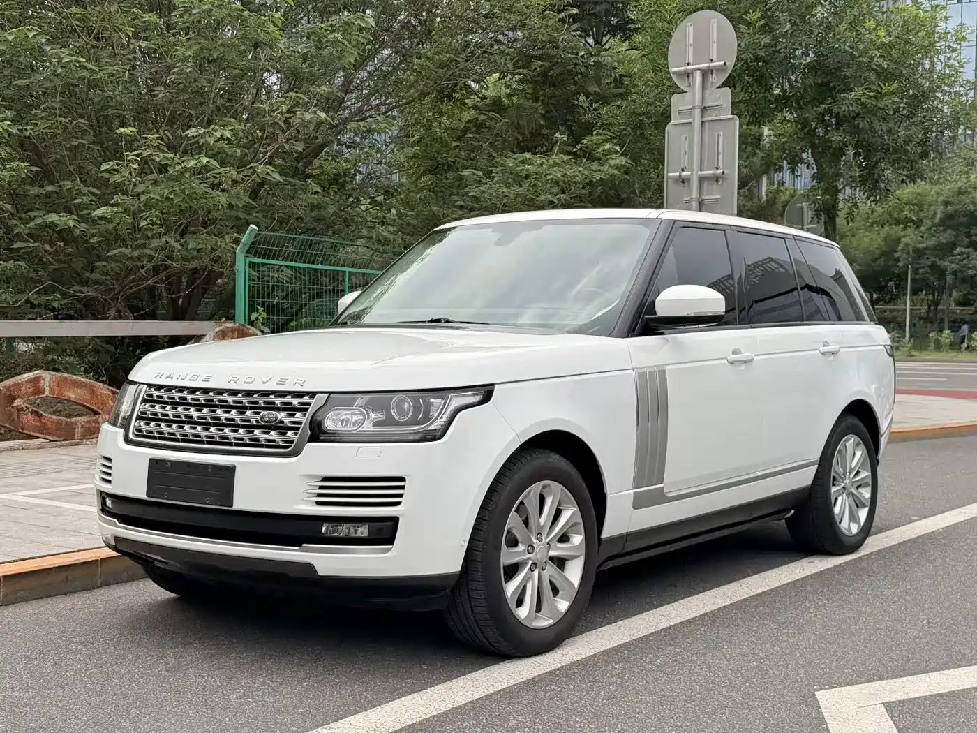 Land Rover Range Rover 2014 3.0 SC V6 Vogue