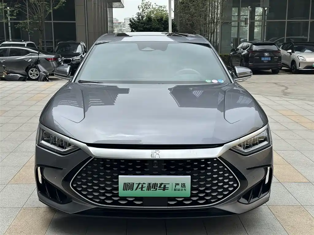 BYD Han 2024 Model DM-i Glory Edition 121KM Premium Type фото 3