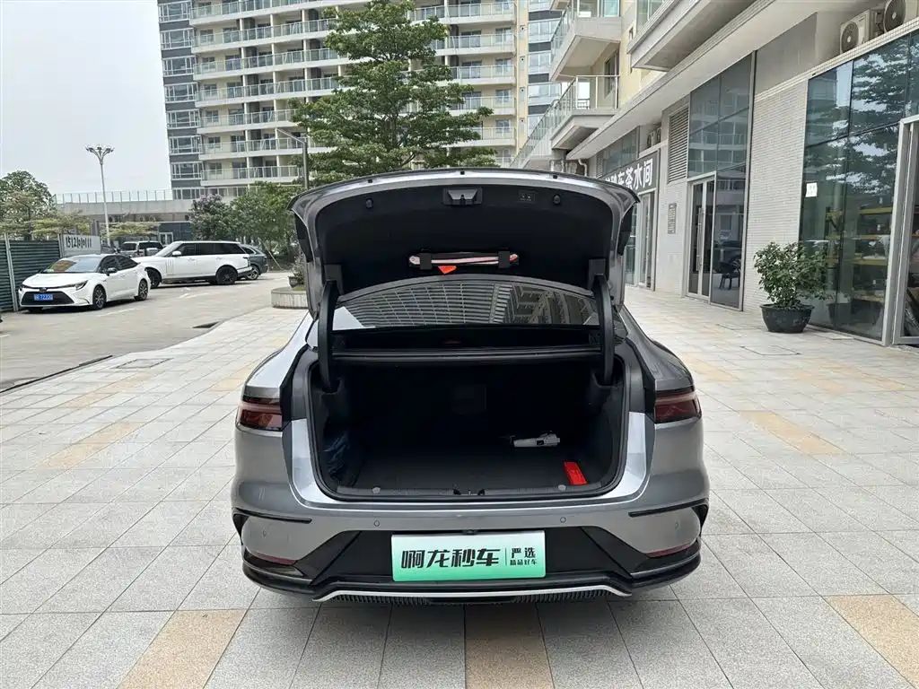 BYD Han 2024 Model DM-i Glory Edition 121KM Premium Type фото 22