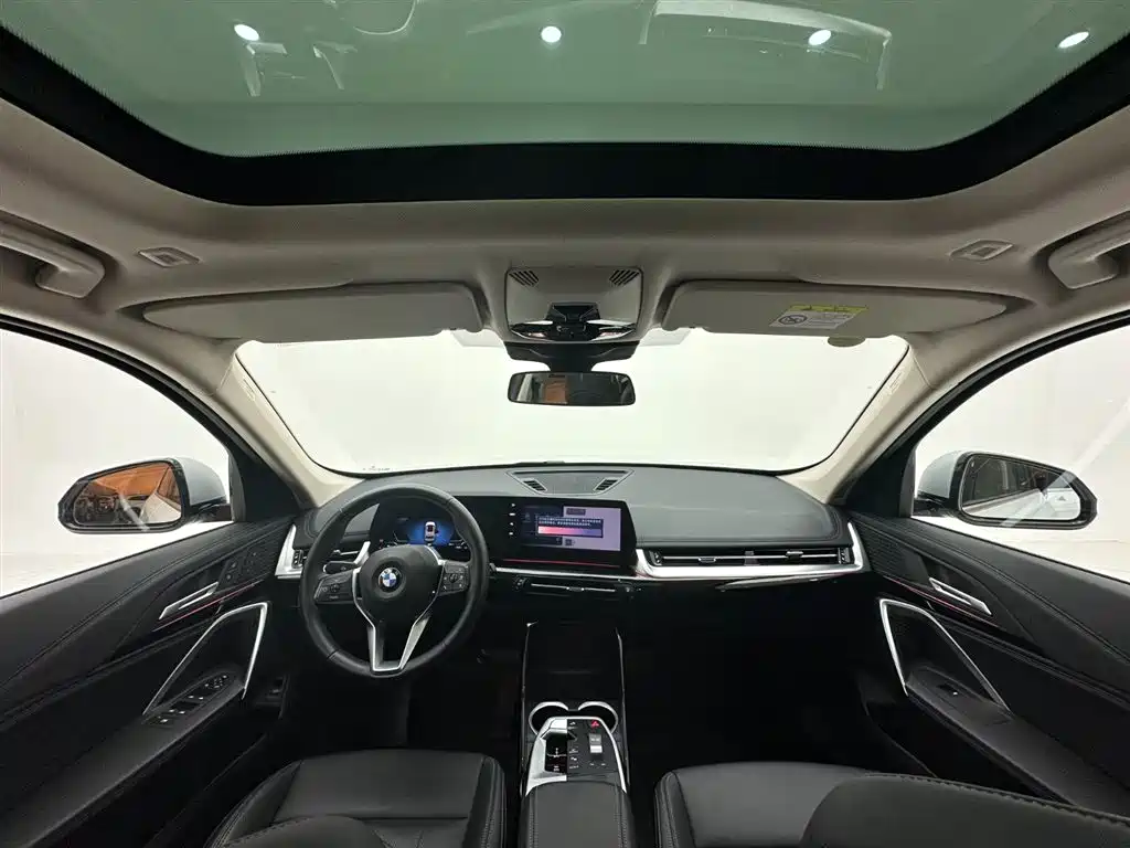 BMW X1 2023 sDrive20Li X Design Package фото 10