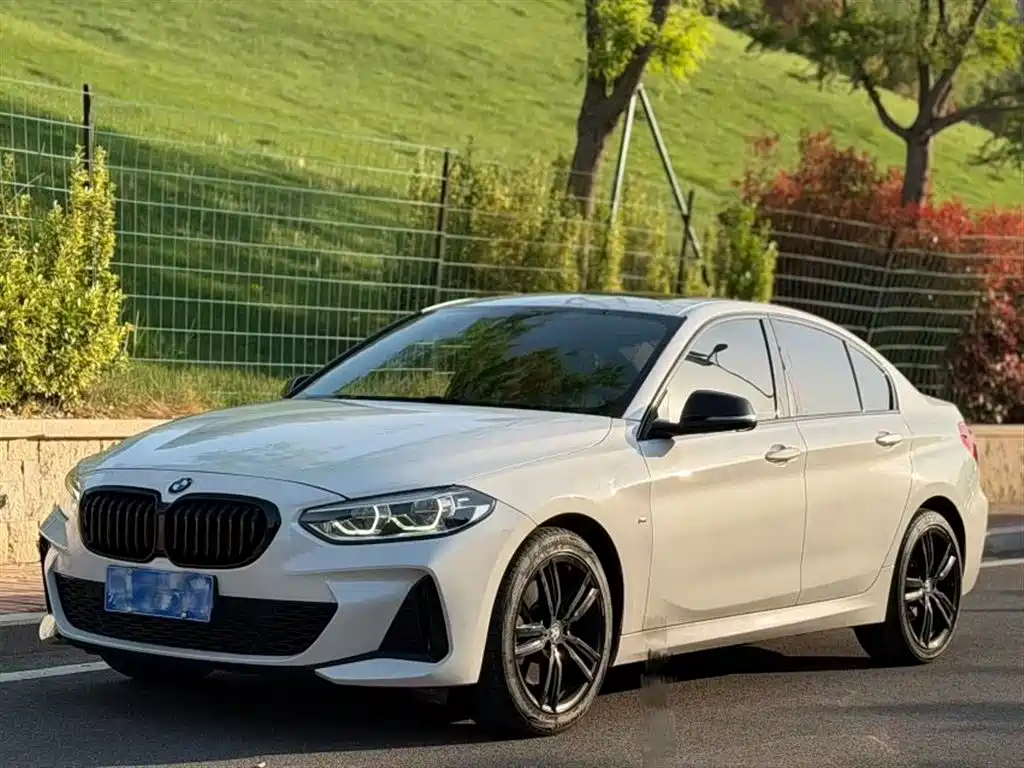 BMW 1 Series 2021 125i M Sport Black Night Edition