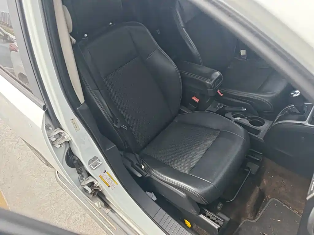 Jeep Compass (Import) 2016 2014 Facelift 2.4L 4WD Comfort Edition
