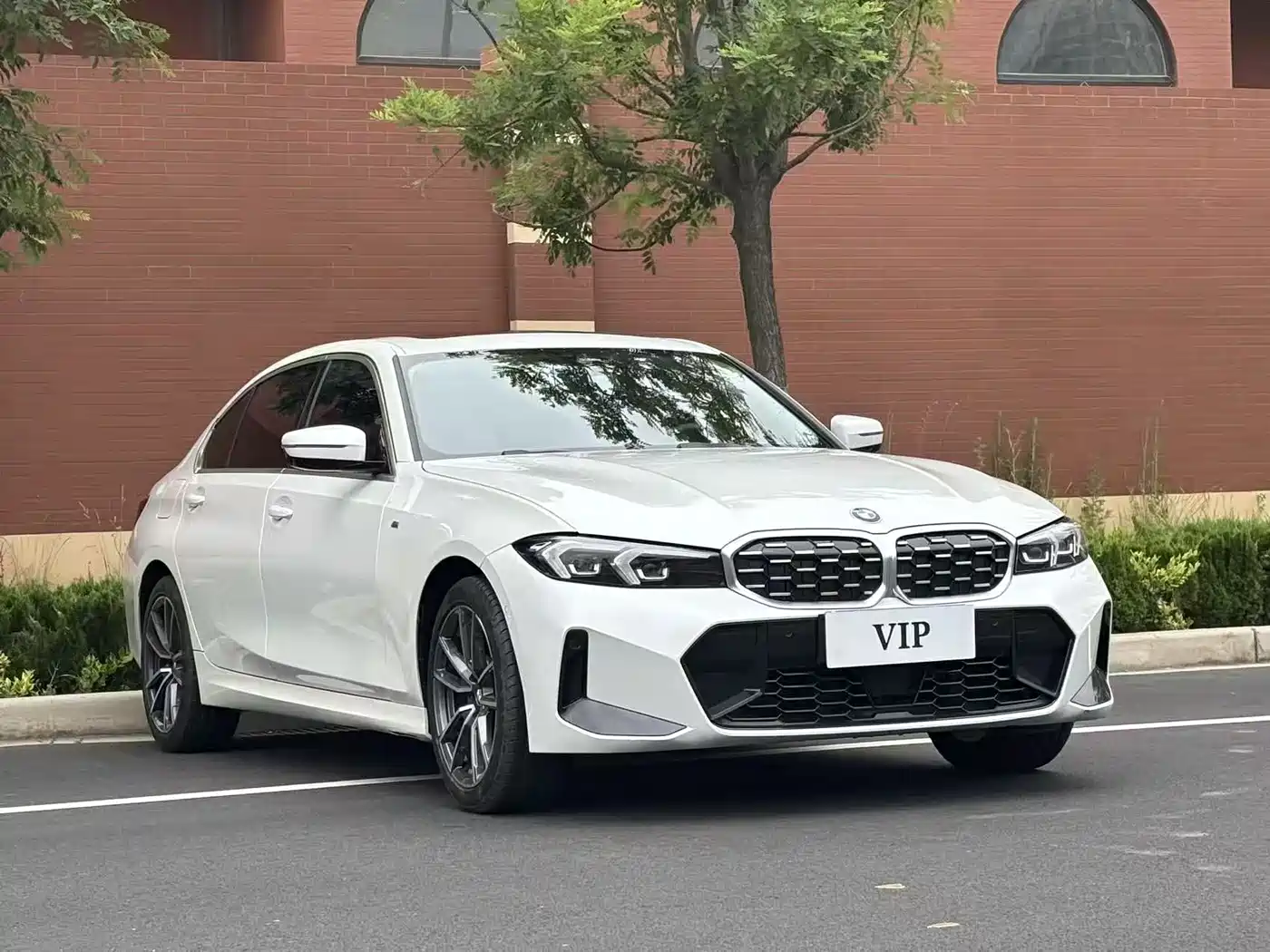 BMW 3 Series 2025 325Li M Sport Package фото 3
