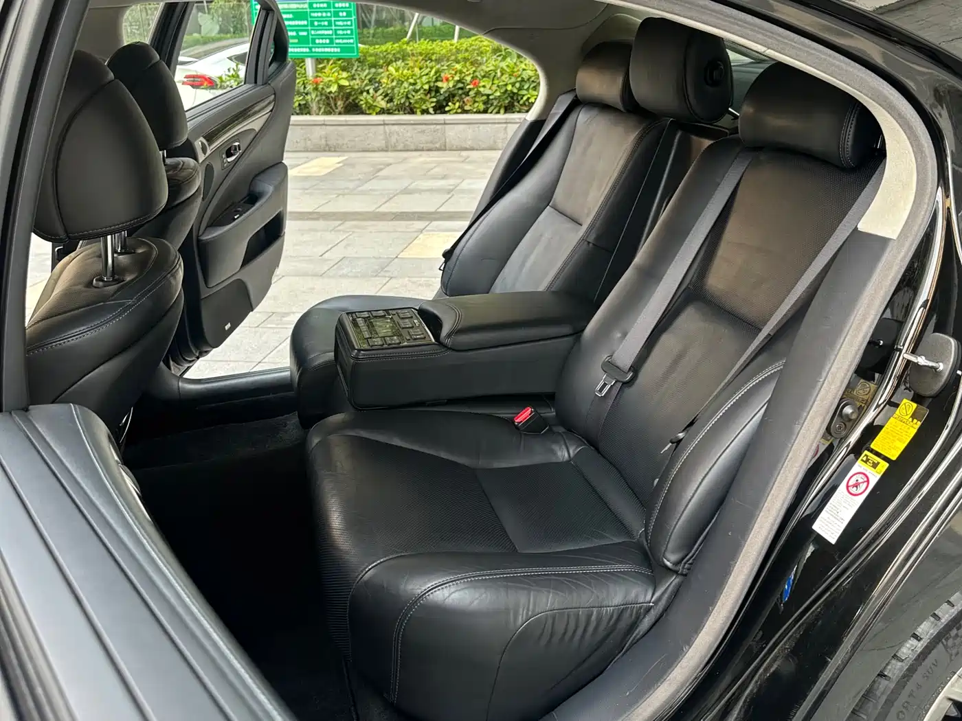 Lexus LS 2013 460L Luxury Edition фото 21