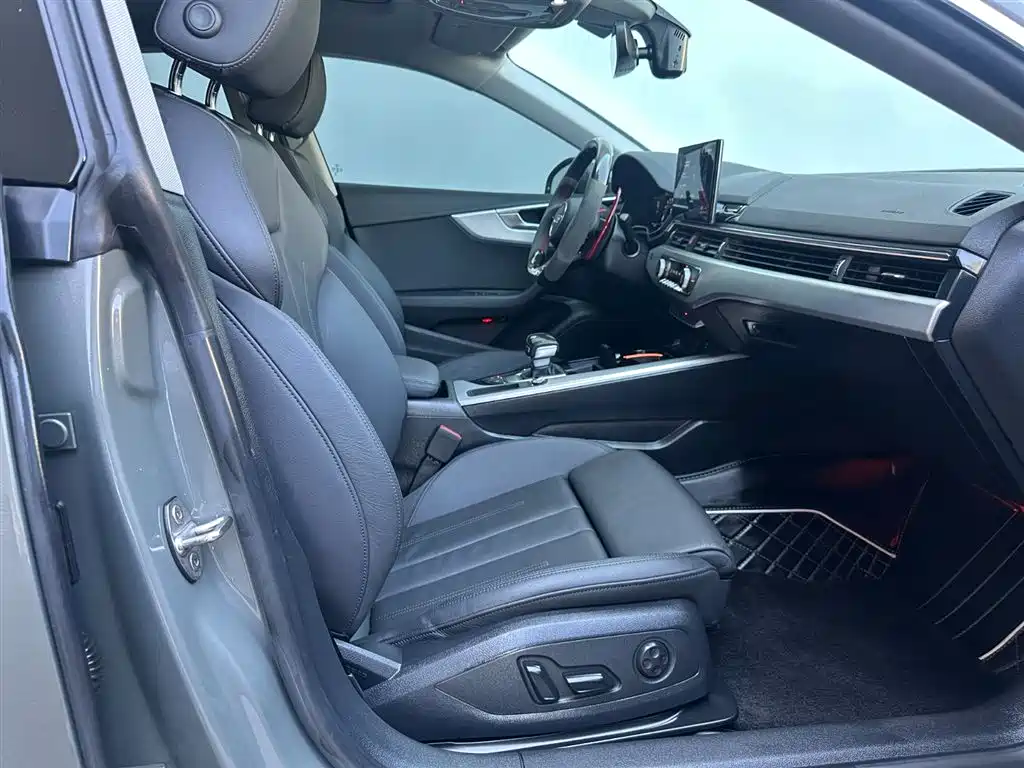 Audi A5 (Import) 2023 Sportback 40 TFSI Fashion Dynamic фото 12