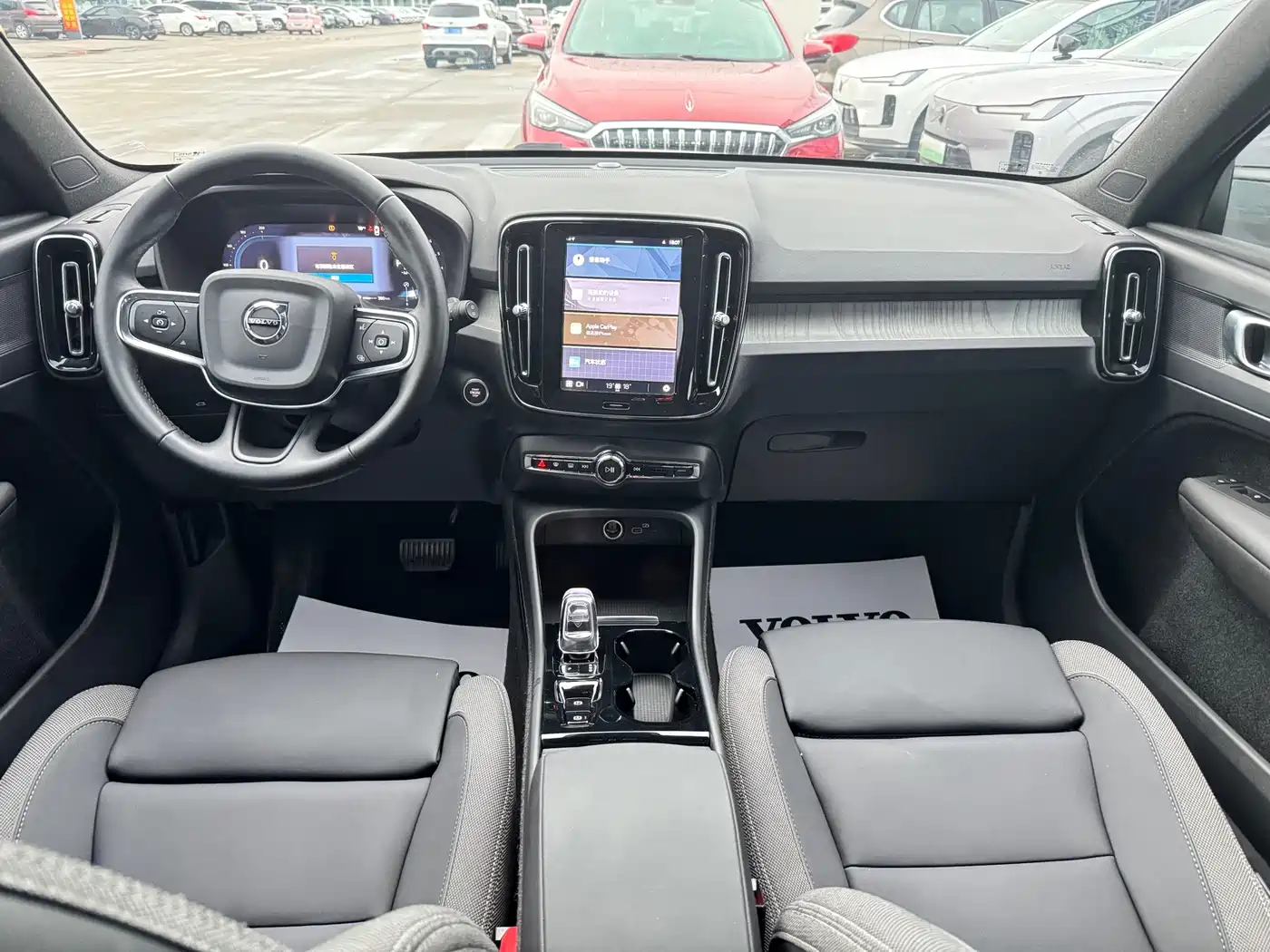 Volvo XC40 2024 2024 B3 Smart Elite Luxury Edition