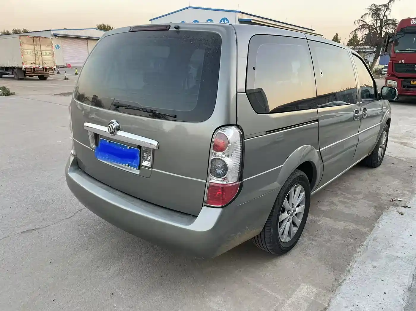 Buick GL8 2013 2.4L Classic фото 4