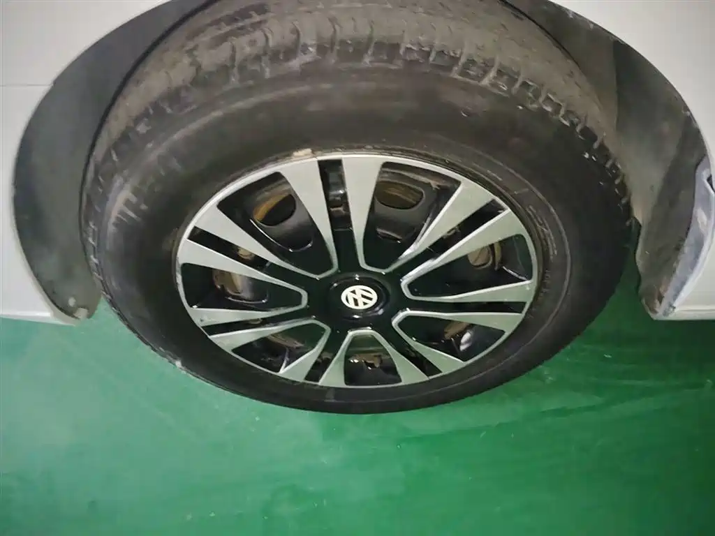 Volkswagen Jetta 2017 1.5L Manual Fashion фото 23