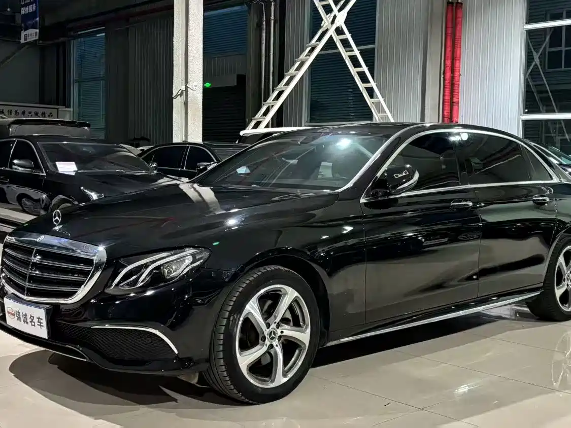 Mercedes-Benz E-Class 2019 E 200 L Sport 4MATIC
