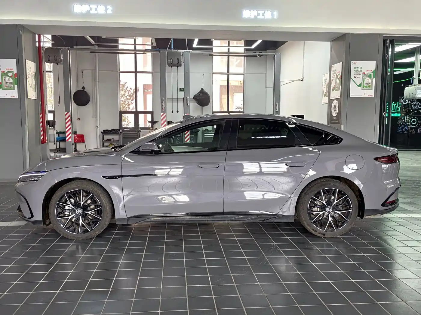 BYD Han 2025 DM-i Smart Driving Edition 125KM LiDAR Flagship фото 6