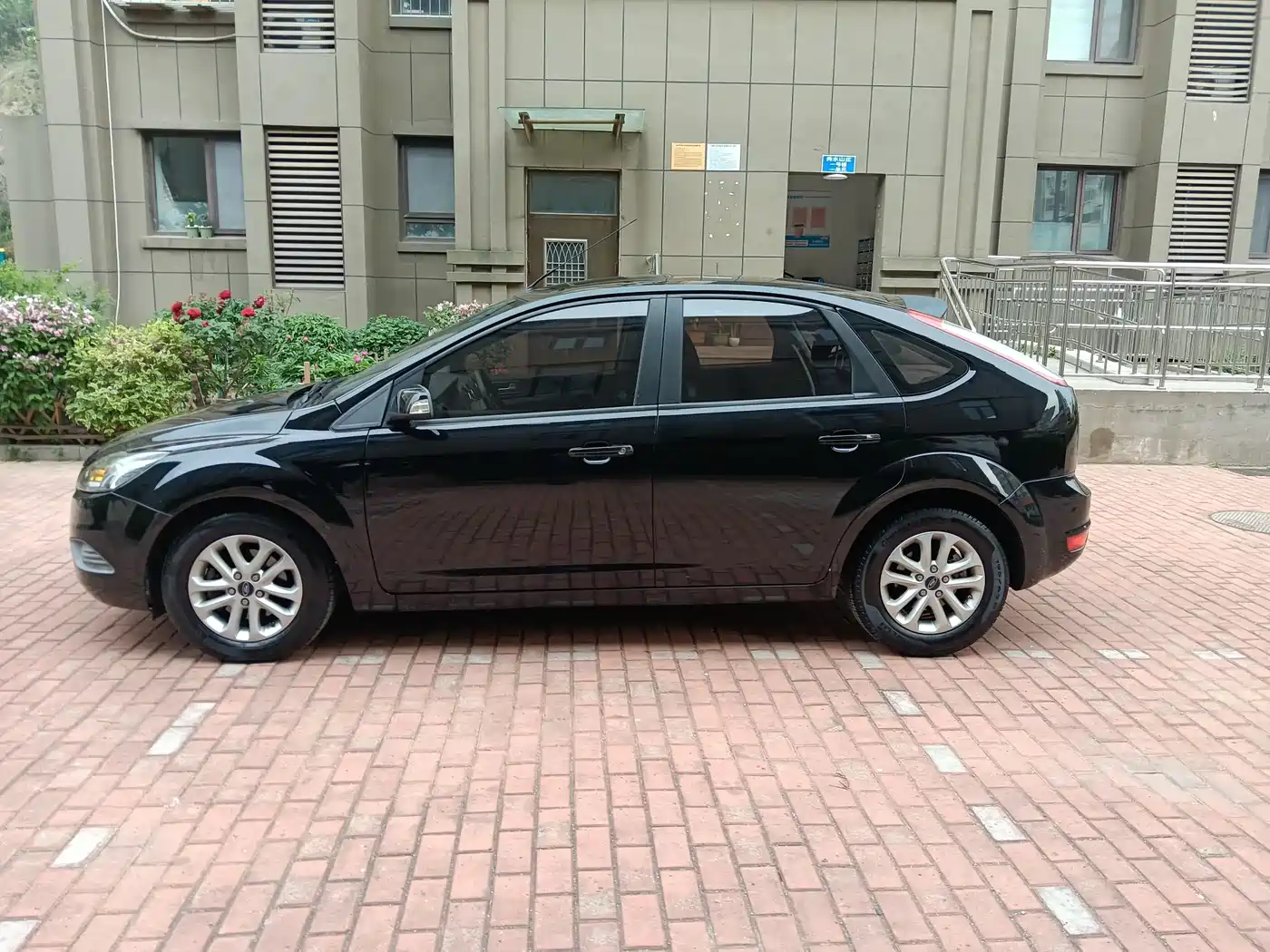 Фото 3 - Ford Focus