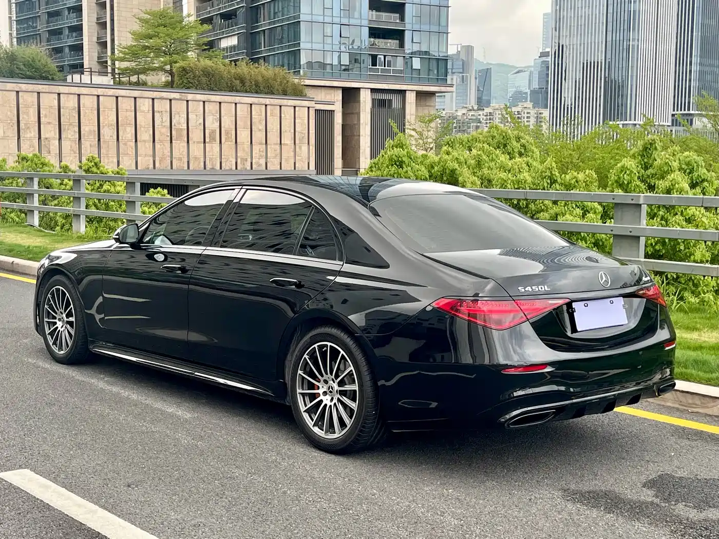 Mercedes-Benz S-Class 2021 S 400 L Luxury фото 4