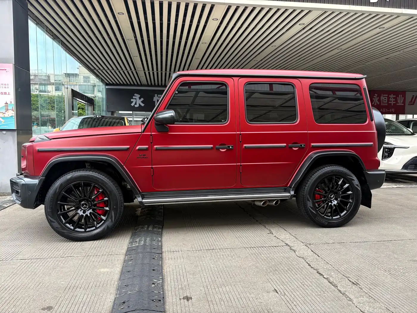 Mercedes-Benz G-Class 2021 G 500 Blazing Flame Special Edition фото 4
