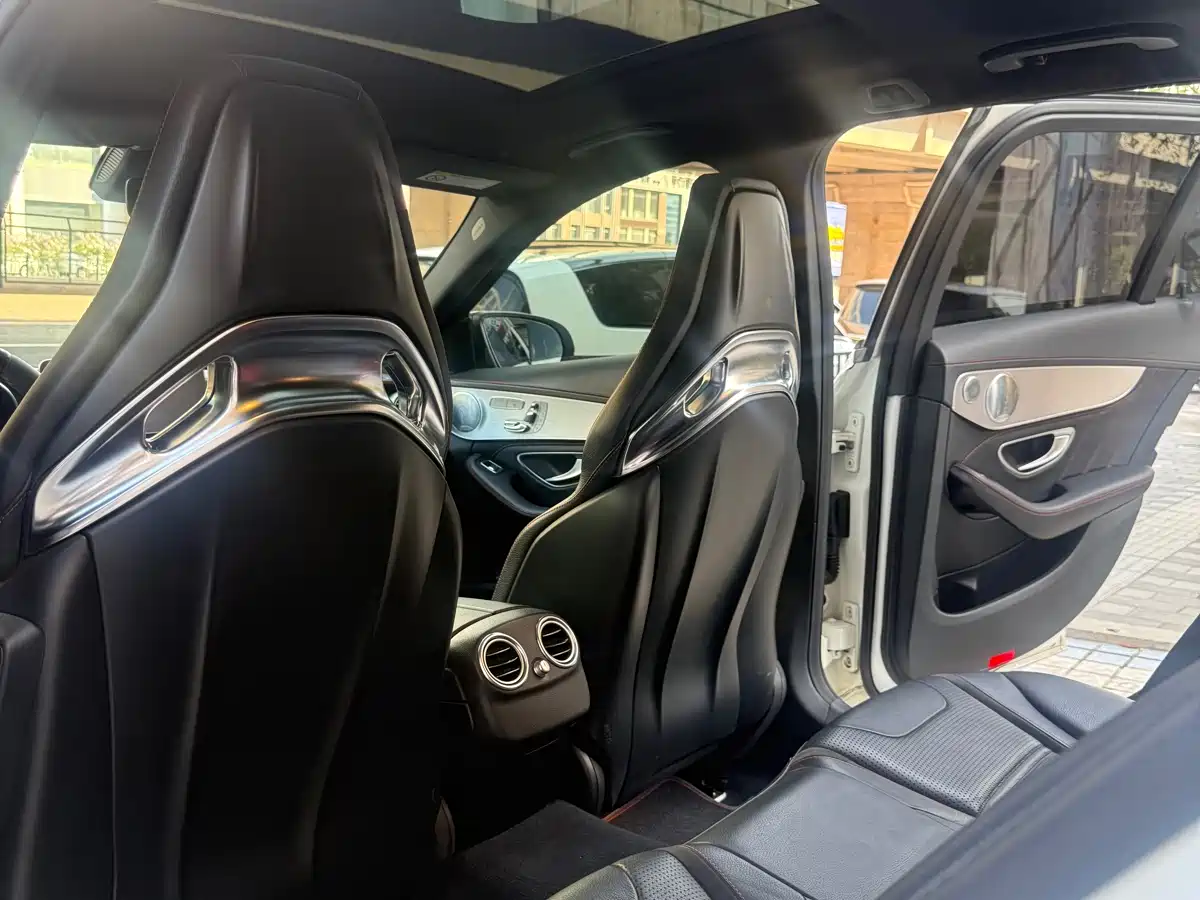 Mercedes-Benz C-Class AMG 2019 AMG C 43 4MATIC Estate Special Edition фото 8