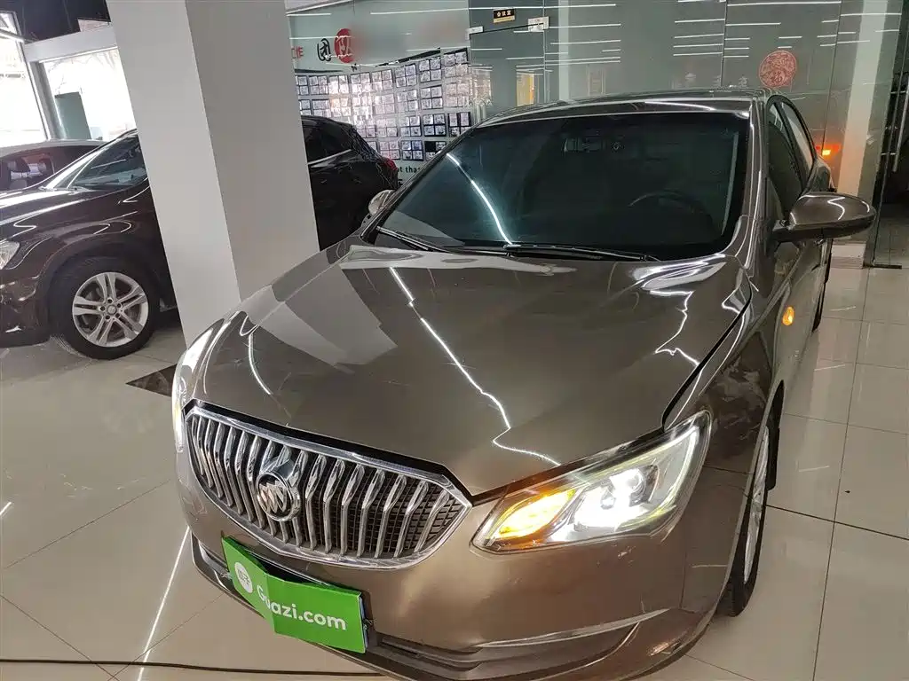 Buick Excelle 2016 Model 15N Automatic Luxury фото 3