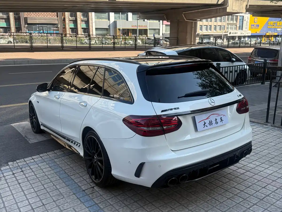 Mercedes-Benz C-Class AMG 2019 AMG C 43 4MATIC Estate Special Edition фото 4