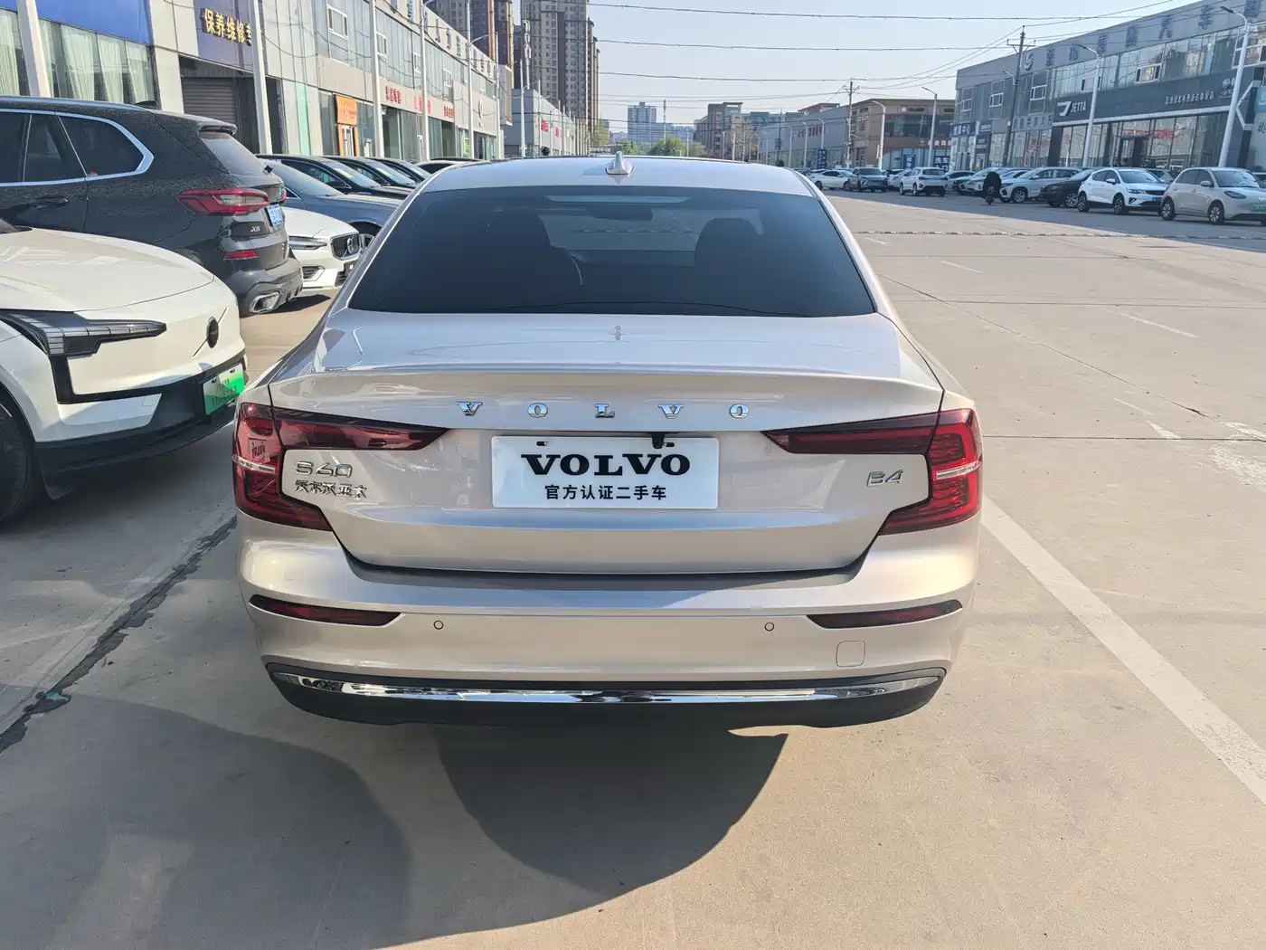VOLVO S60