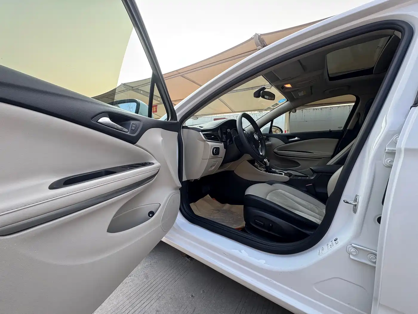 Buick Verano 2019 Sedan 15S Auto Leading фото 16