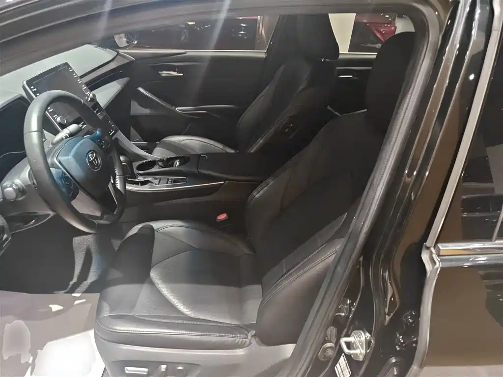 Toyota Avalon 2019 2.0L Luxury Edition (China VI) фото 15