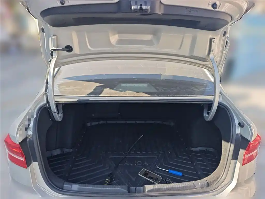 Volkswagen Lavida 2019 1.5L Auto Vision Edition China VI фото 10