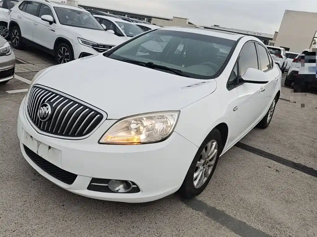 Buick Excelle 2013 Model GT 1.6L Manual Progressive фото 2