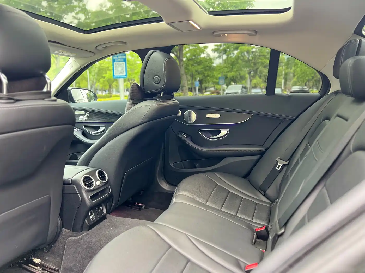 Mercedes-Benz C-Class 2021 C 260 L Sport Starry Exclusive Edition фото 6