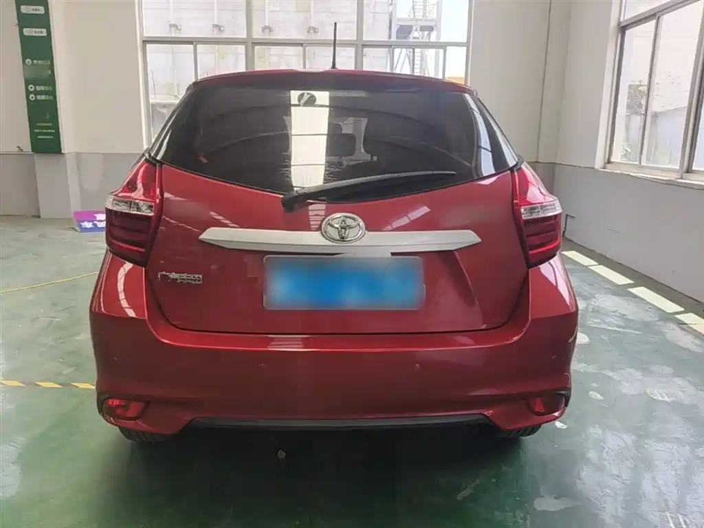 Toyota YARiS L Zhi Xuan 2016 Facelift 1.5E CVT Charming Edition фото 6
