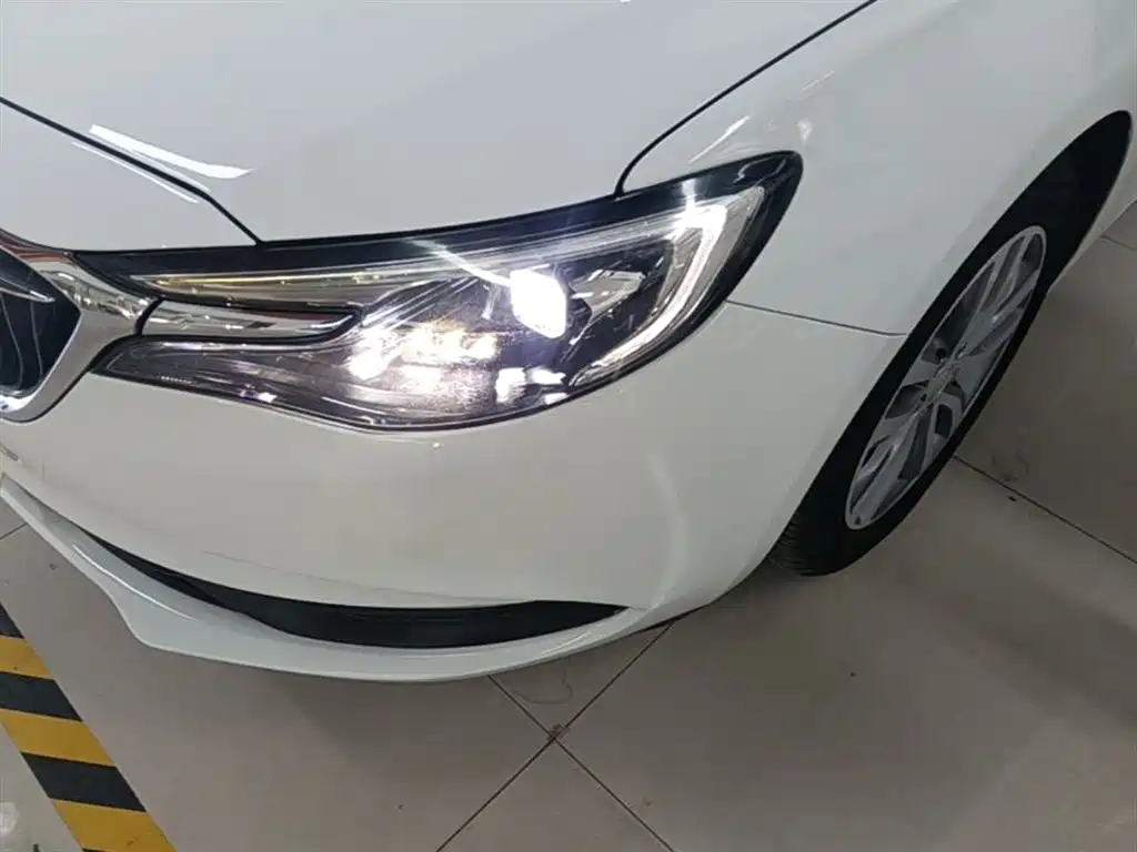 Buick Excelle 2019 18T Auto Connected Elite China VI фото 24