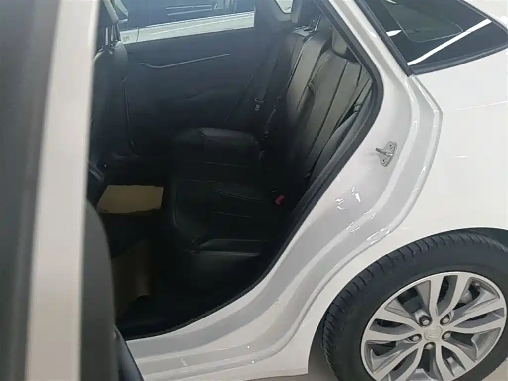 Buick Excelle 2019 18T Auto Connected Elite China VI фото 17