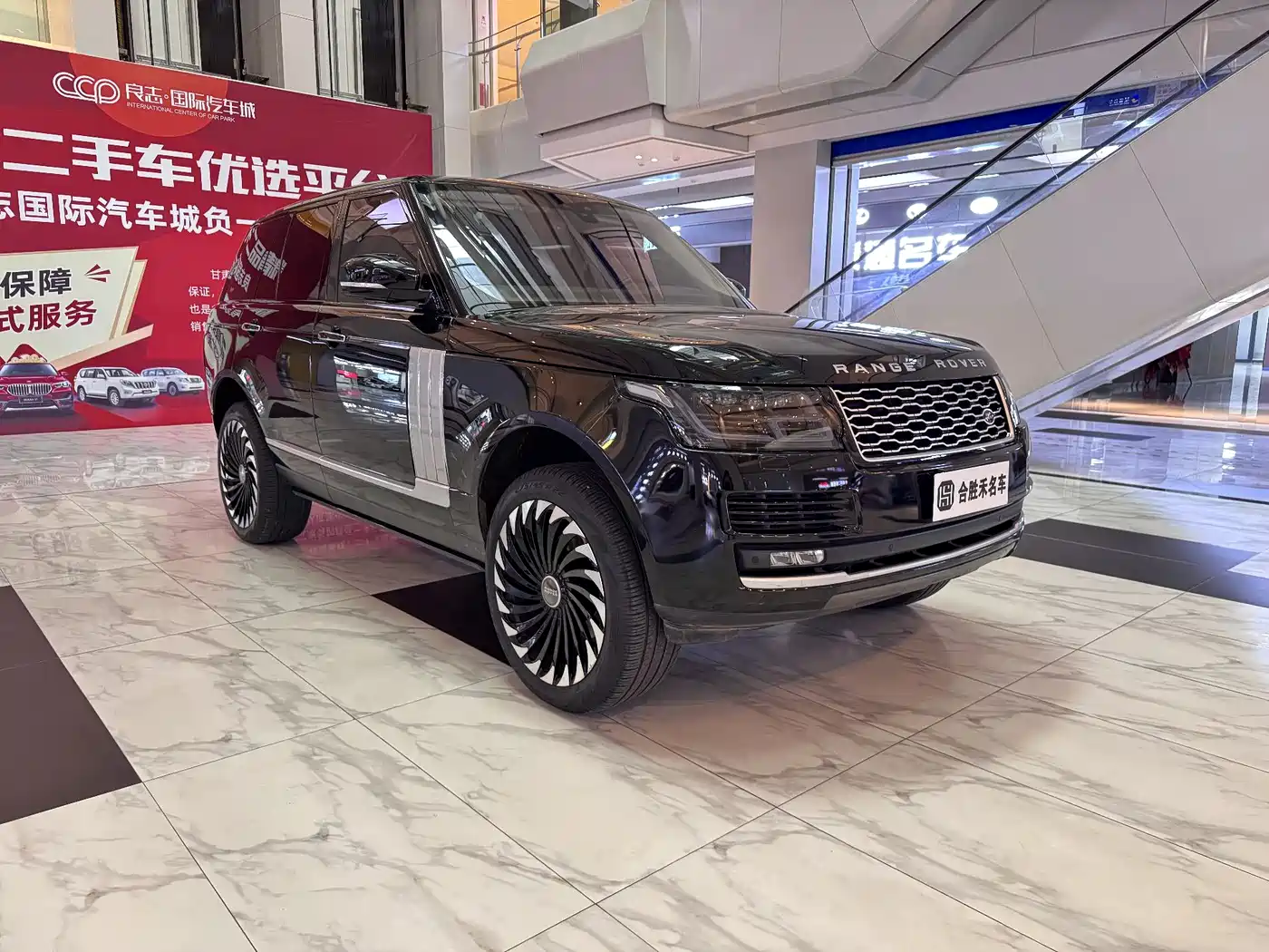 Land Rover Range Rover 2017 3.0 SC V6 Vogue фото 2